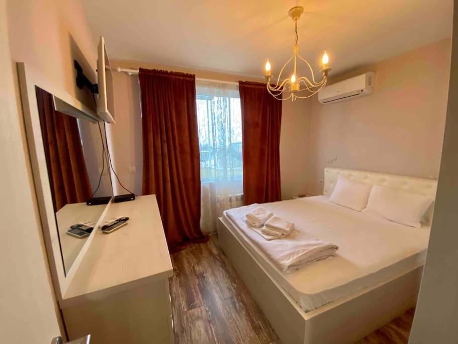 Stylish Magenta Apartment - Terrace & Free Parking Sófia Exterior foto